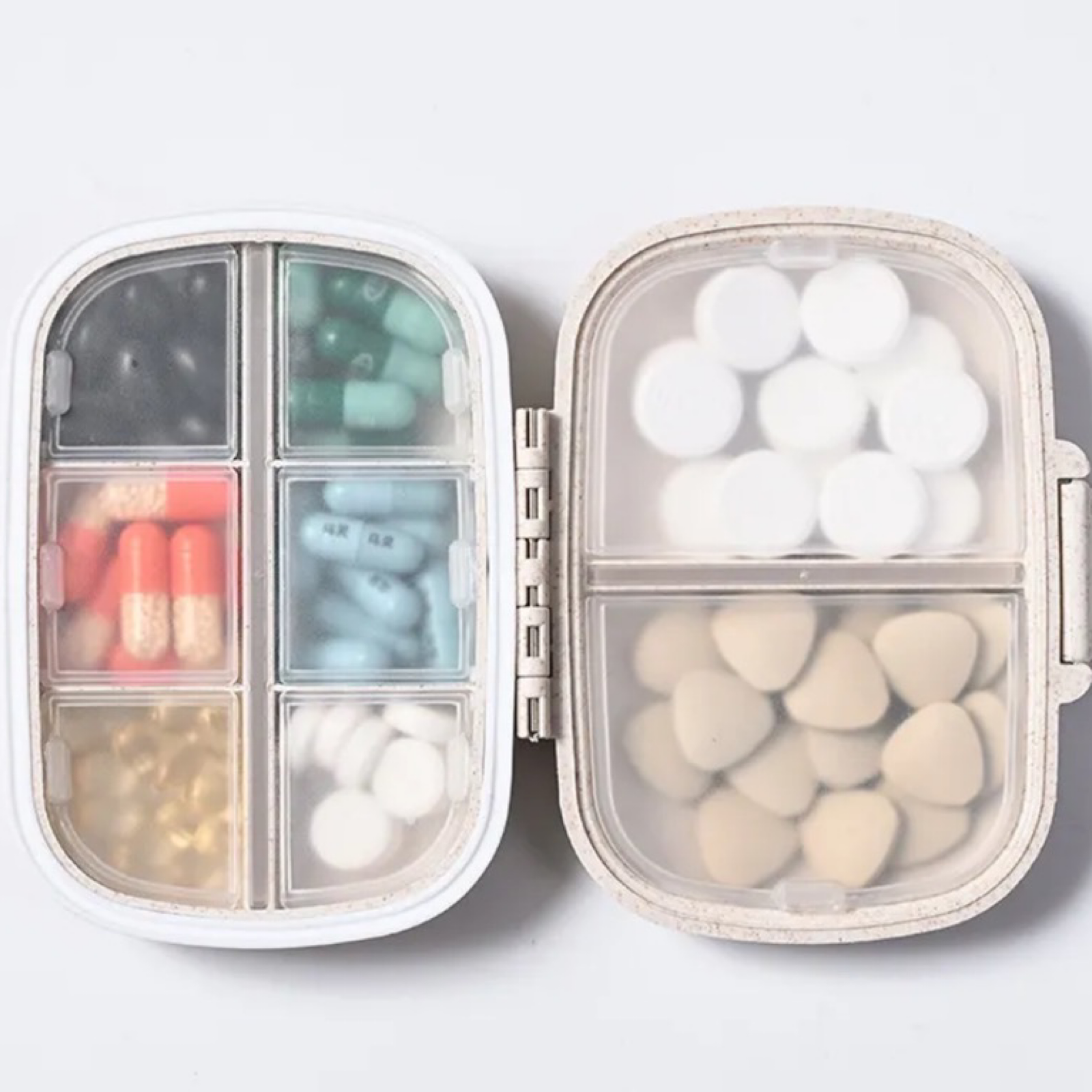 Portable 4" Travel Pill Storage Box w/8 Covered Inner Compartments